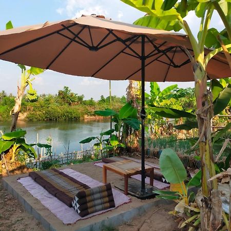 Chanhthida Guesthouse And The River Front Restaurant Ban Khon 외부 사진